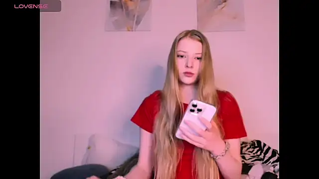  Milana Sparkl75  online show from 11, 1, 2026