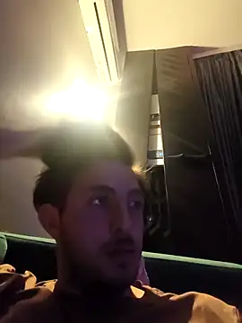 Razvan696969 online show from 11, 3, 2026