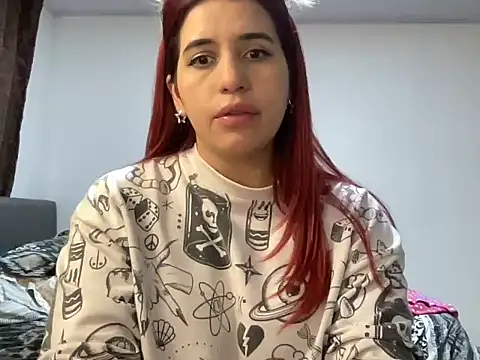 Snapshot of collibel02 chatting on 16, 12, 2025 collibel02 online show from 16, 12, 2025