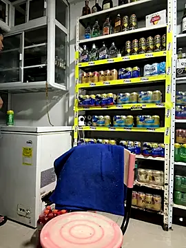 OliverWest04 online show from 5, 12, 2025