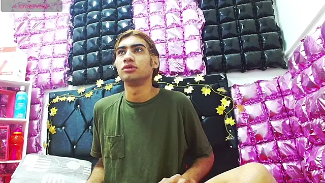 Snapshot of andresdark_07 chatting on 28, 11, 2025 andresdark 07 online show from 28, 11, 2025