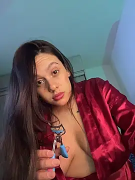 Samantafoxx  online show from 1, 2, 2026