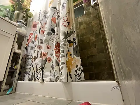 Snapshot of xxxenzo1 chatting on 15, 1, 2025 xxxenzo1 online show from 15, 1, 2025