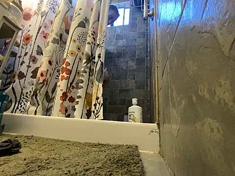 Snapshot of xxxenzo1 chatting on 25, 1, 2025 xxxenzo1 online show from 25, 1, 2025