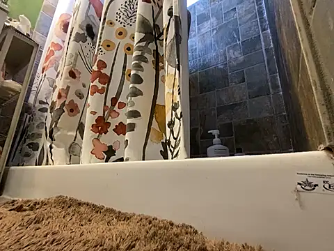 Snapshot of xxxenzo1 chatting on 22, 3, 2025 xxxenzo1 online show from 22, 3, 2025