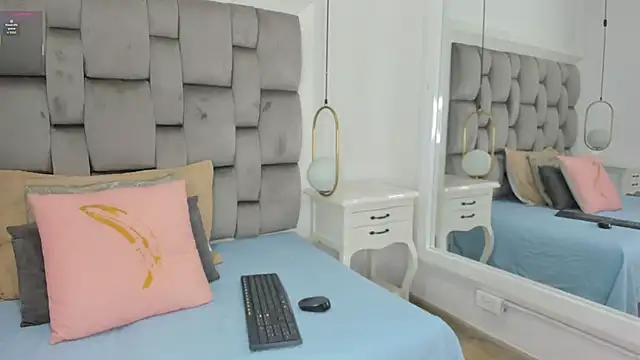 Snapshot of gaby_smit__ chatting on 14, 1, 2026 gaby smit online show from 14, 1, 2026