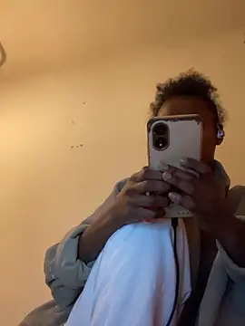    Hannah    online show from 1, 12, 2025