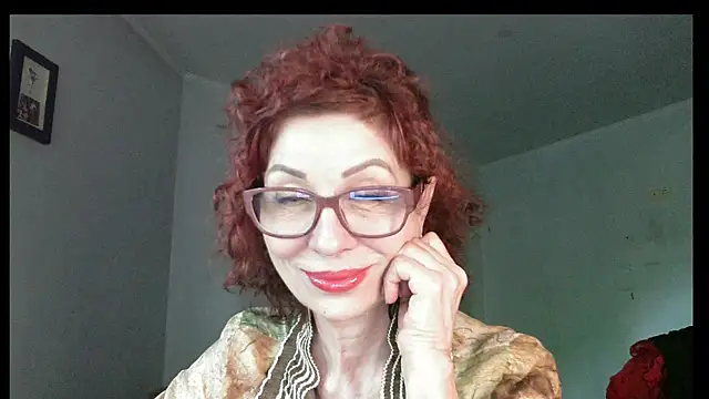 Snapshot of Kelly_Flurr chatting on 10, 5, 2026 Kelly Flurr online show from 10, 5, 2026