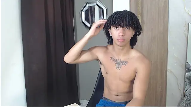 Snapshot of kim_curlyy chatting on 12, 2, 2026 kim curlyy online show from 12, 2, 2026