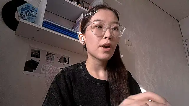 MollyTiger online show from 29, 11, 2025