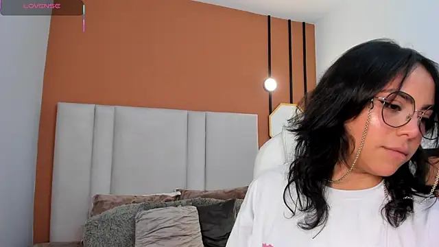 Snapshot of Scarlett_musik chatting on 13, 1, 2026 Scarlett musik online show from 13, 1, 2026