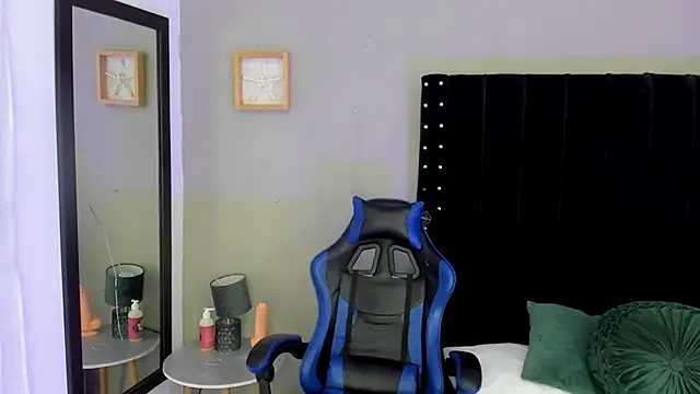 Bryan robayo5 online show from 16, 1, 2026