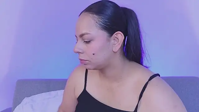 Snapshot of jimena_chic1 chatting on 18, 7, 2026 jimena chic1 online show from 18, 7, 2026