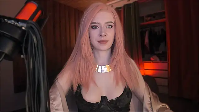 Mistress Iris online show from 4, 12, 2025