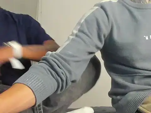 Snapshot of _Camilo_Rodriguez_ chatting on 18, 12, 2025 Camilo Rodriguez online show from 18, 12, 2025