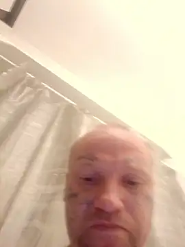 Snapshot of AstralPhase900 chatting on 10, 6, 2026 AstralPhase900 online show from 10, 6, 2026