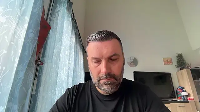 coolsmith81 online show from 11, 6, 2026