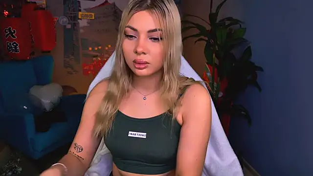 HyileyClark online show from 24, 2, 2026