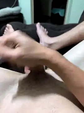 Snapshot of daniellDT chatting on 28, 11, 2025 daniellDT online show from 28, 11, 2025