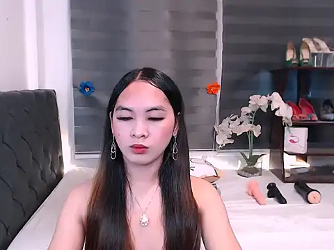 sylvannia cumslut online show from 20, 12, 2025