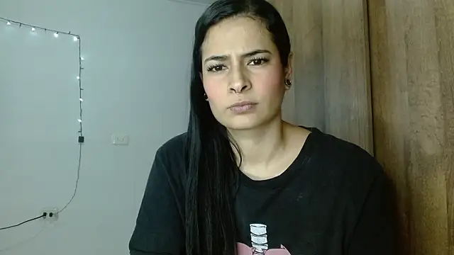 Snapshot of DARKJOLIE7 chatting on 1, 2, 2026 DARKJOLIE7 online show from 1, 2, 2026