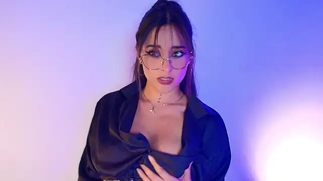  Victoria foxx online show from 22, 12, 2025