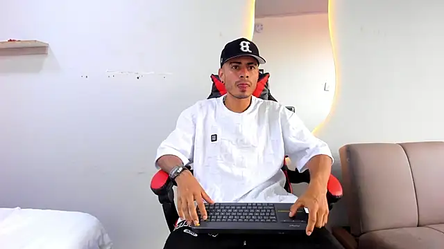 MatthewCullen online show from 14, 12, 2025