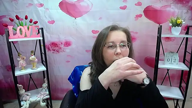Snapshot of DaisyEdit chatting on 2, 5, 2026 DaisyEdit online show from 2, 5, 2026