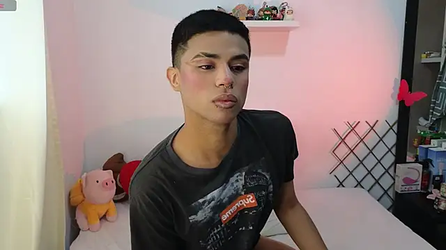 im crissangel online show from 1, 12, 2025