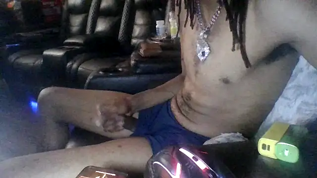 Snapshot of xxxsylvester chatting on 20, 5, 2026 xxxsylvester online show from 20, 5, 2026