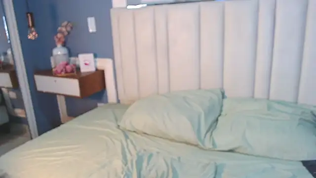 Chelseadow online show from 2, 4, 2026