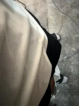 P-R L-s-negras online show from 4, 12, 2025