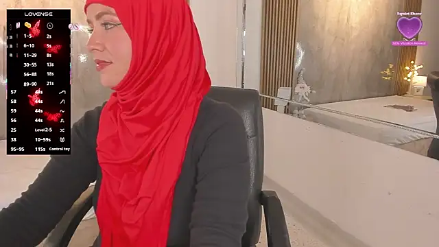 Snapshot of JannaLove_ chatting on 27, 11, 2025 JannaLove online show from 27, 11, 2025