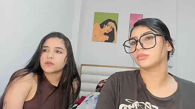 Snapshot of ROUS_SWEET_ chatting on 26, 4, 2026 ROUS SWEET online show from 26, 4, 2026