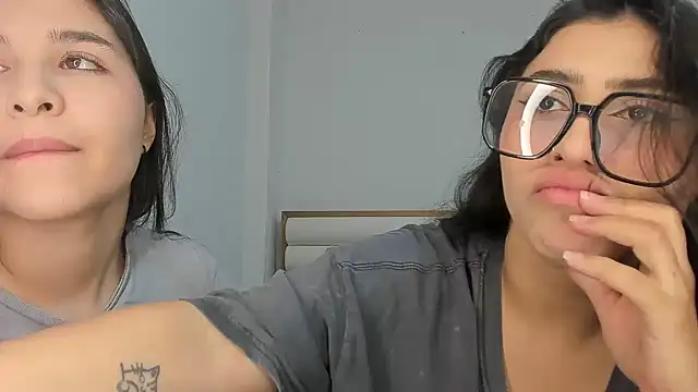 Snapshot of ROUS_SWEET_ chatting on 28, 4, 2026 ROUS SWEET online show from 28, 4, 2026