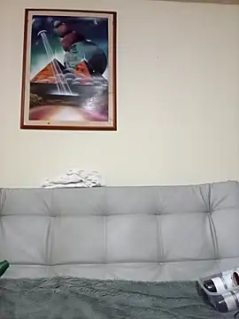 Taylor  Swiftt online show from 17, 4, 2026