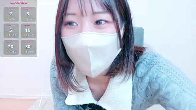 Snapshot of LUNA_BABY25 chatting on 15, 12, 2025 LUNA BABY25 online show from 15, 12, 2025