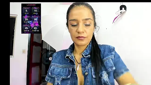 sweetCatallina online show from 9, 7, 2026