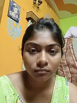 Cute diya023 online show from 13, 6, 2026