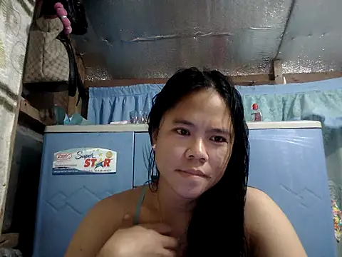 Snapshot of xxdreamgirl69 chatting on 24, 6, 2026 xxdreamgirl69 online show from 24, 6, 2026