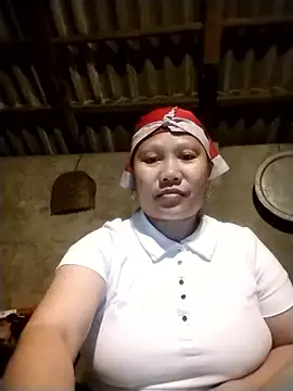 Snapshot of LeoPet2x chatting on 9, 3, 2026 LeoPet2x online show from 9, 3, 2026