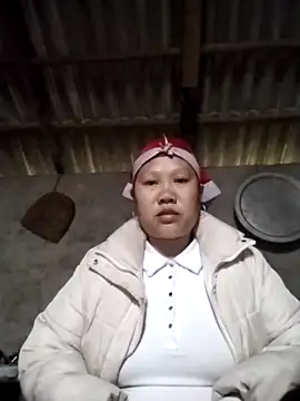 Snapshot of LeoPet2x chatting on 13, 3, 2026 LeoPet2x online show from 13, 3, 2026