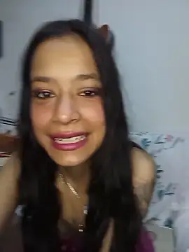 Snapshot of Emma_Everett chatting on 5, 12, 2025 Emma Everett online show from 5, 12, 2025