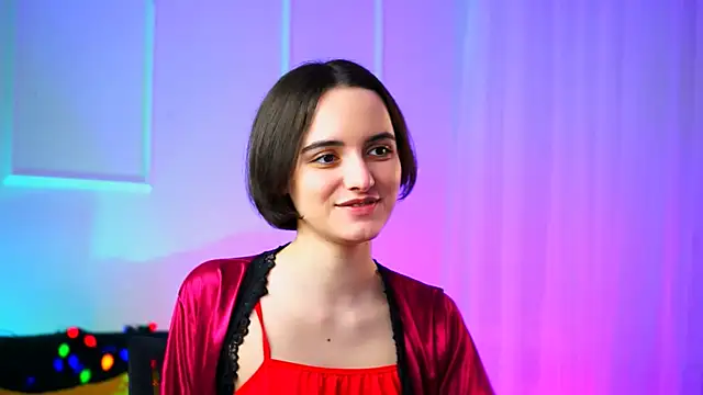 KateWillows online show from 7, 2, 2026