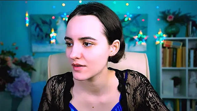 KateWillows online show from 22, 2, 2026