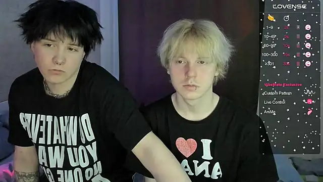 miya meow miku online show from 4, 12, 2025