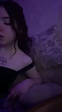 Tinashiny online show from 28, 11, 2025