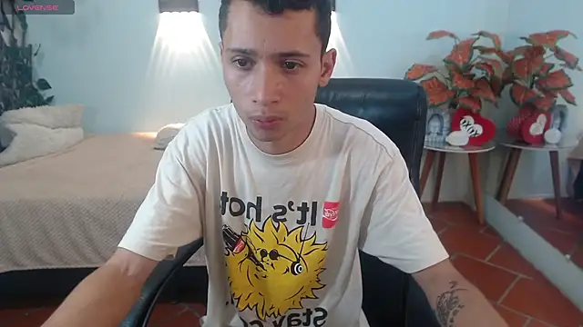 LucassSmith11 online show from 5, 12, 2025