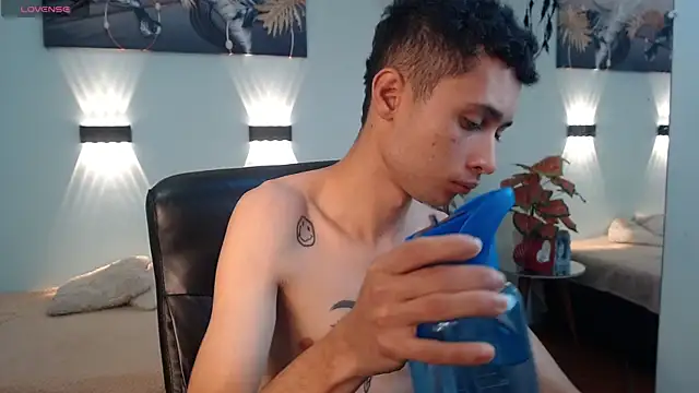 LucassSmith11 online show from 10, 1, 2026