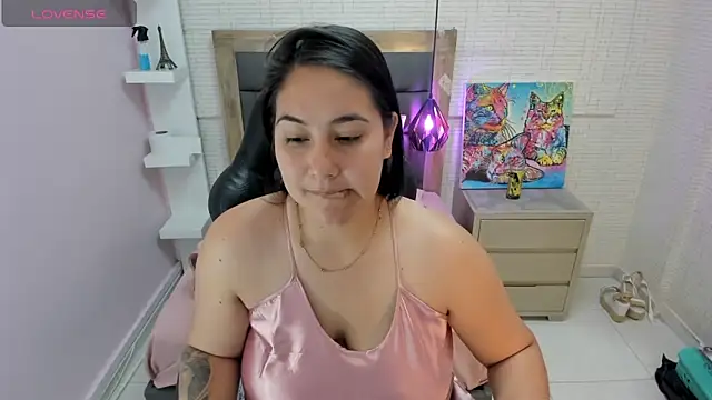 VIOLETTA ROSS1 online show from 15, 1, 2026